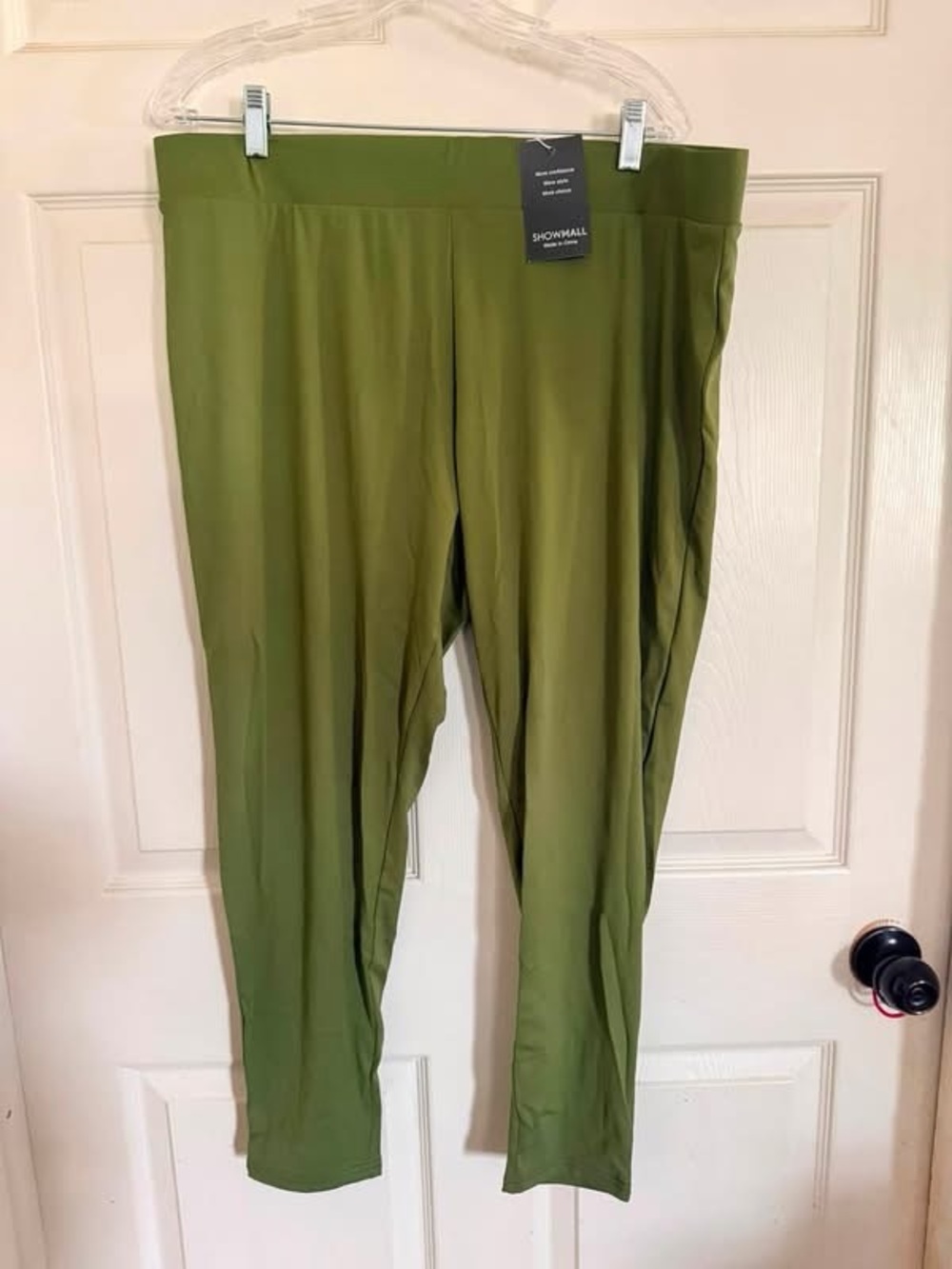 Women Plus
Yoga Pants